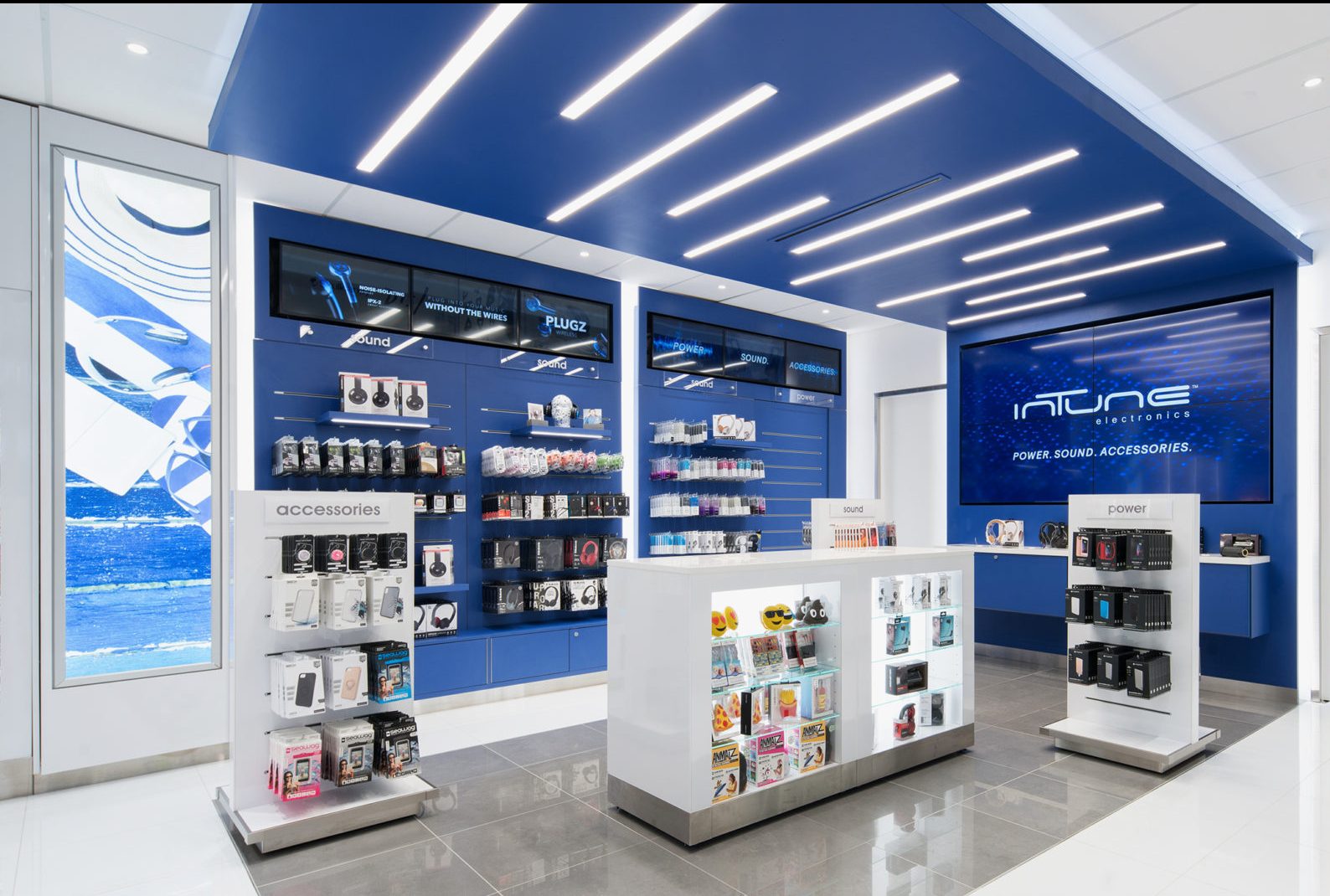 Store counter with DALCOM systems in use